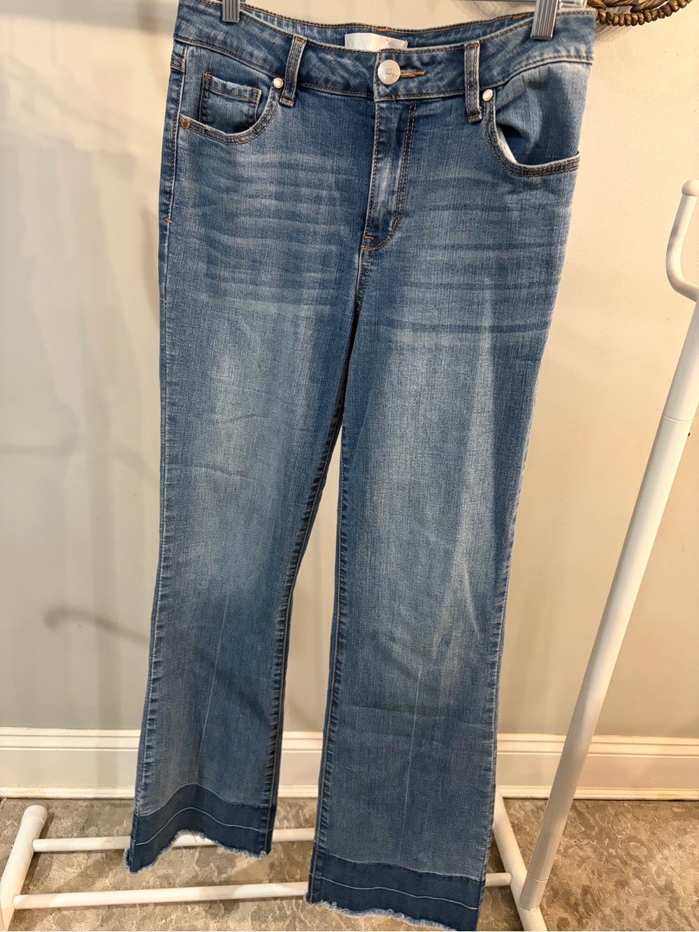 1822 Denim Medium Blue Wide-Leg flair Jeans 8/29